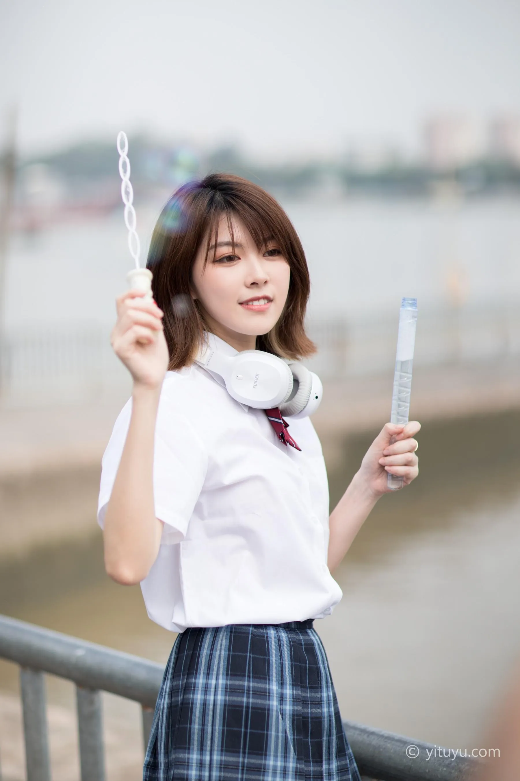 [YITUYU艺图语]2021.05.17 人间四月天 珺珺 [27P]插图1
